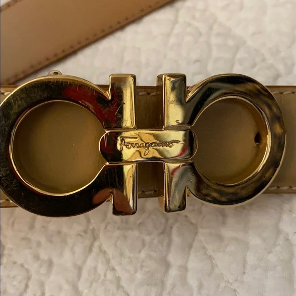 Salvatore Ferragamo leather belt